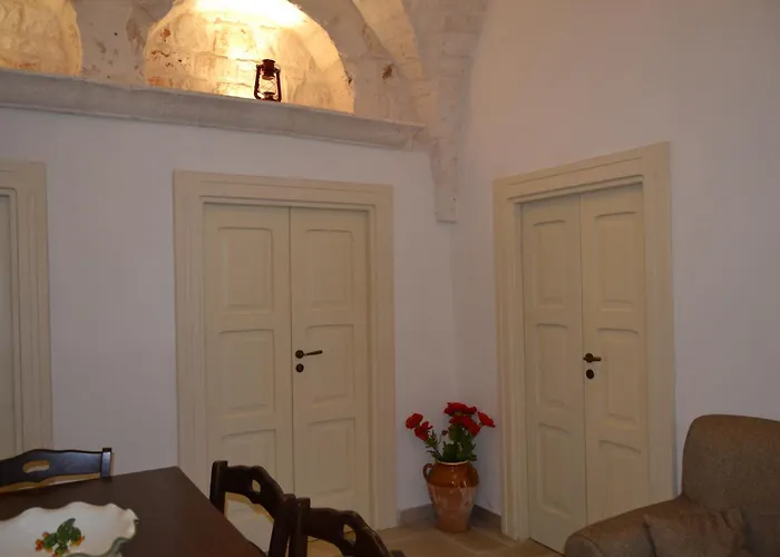 Trullo Amico تْشيستيرنِنو