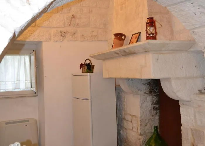 Trullo Amico بيت للعطل تْشيستيرنِنو