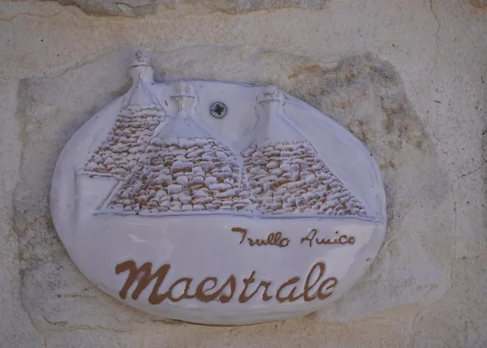 Trullo Amico Casa de Férias